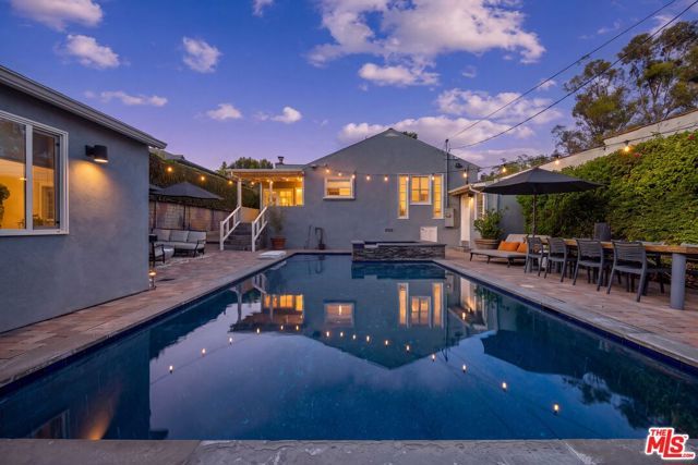 2219 Silver Ridge Avenue, Los Angeles, CA 90039
