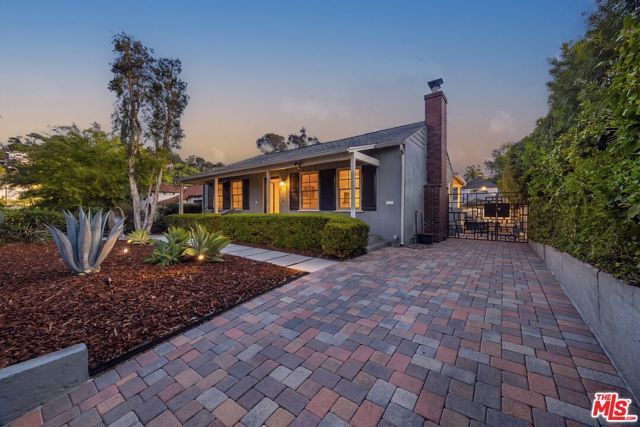 2219 Silver Ridge Avenue, Los Angeles, CA 90039