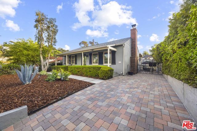 2219 Silver Ridge Avenue, Los Angeles, CA 90039