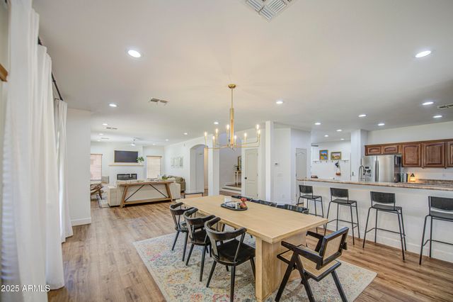 4609 E IRONHORSE Road, Gilbert, AZ 85297