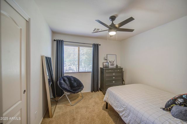 4609 E IRONHORSE Road, Gilbert, AZ 85297