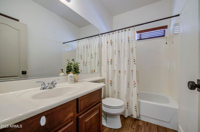 4609 E IRONHORSE Road, Gilbert, AZ 85297