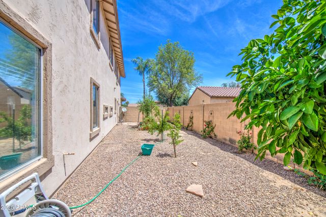 4609 E IRONHORSE Road, Gilbert, AZ 85297