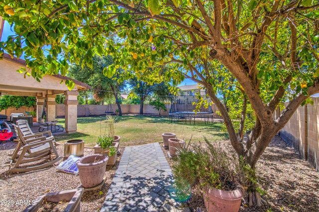 4609 E IRONHORSE Road, Gilbert, AZ 85297