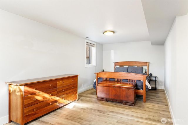 10010 13th Avenue NW, Seattle, WA 98177