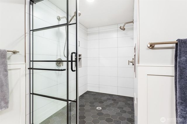10010 13th Avenue NW, Seattle, WA 98177