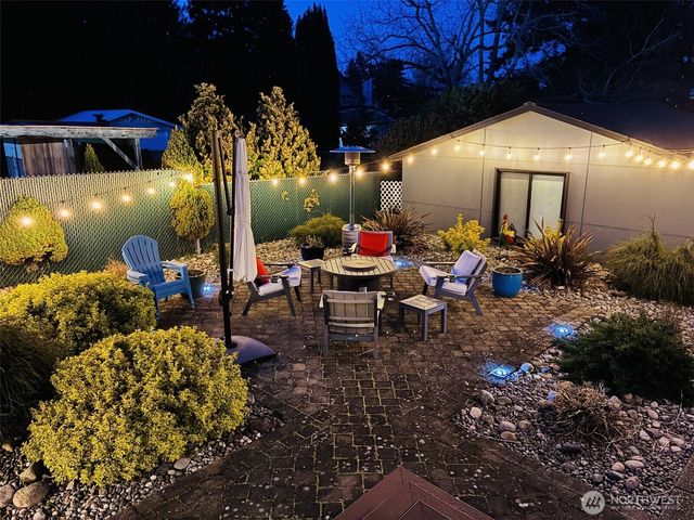 10010 13th Avenue NW, Seattle, WA 98177