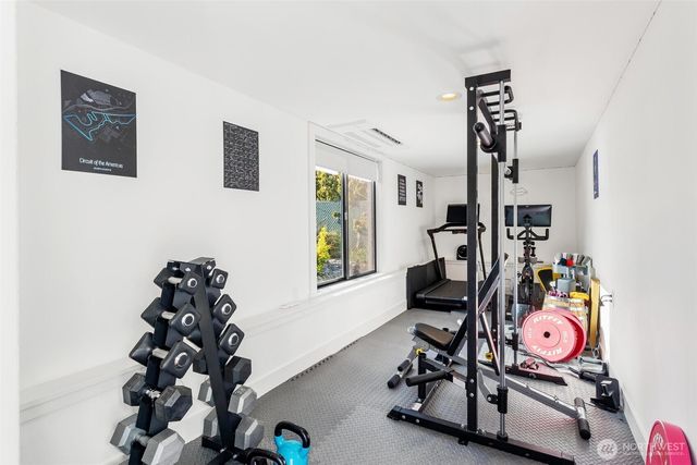10010 13th Avenue NW, Seattle, WA 98177