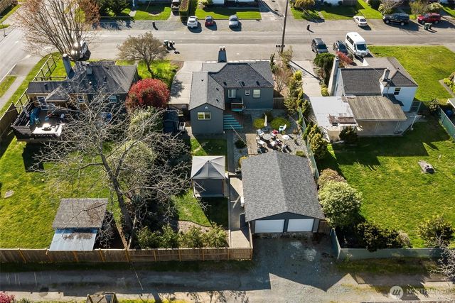 10010 13th Avenue NW, Seattle, WA 98177