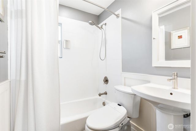 10010 13th Avenue NW, Seattle, WA 98177