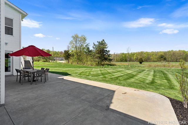 8115 Hanna Lake Avenue, Caledonia, MI 49316