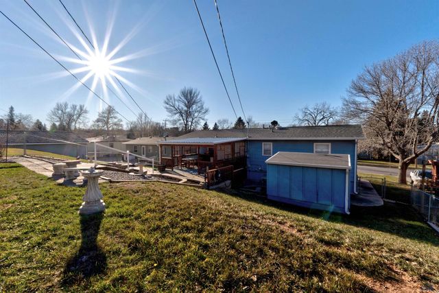 1738 MOUNTAIN VIEW DR, Rapid City, SD 57702