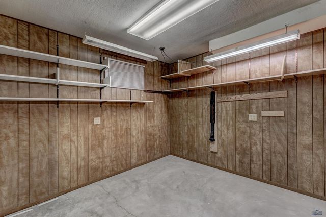 1738 MOUNTAIN VIEW DR, Rapid City, SD 57702