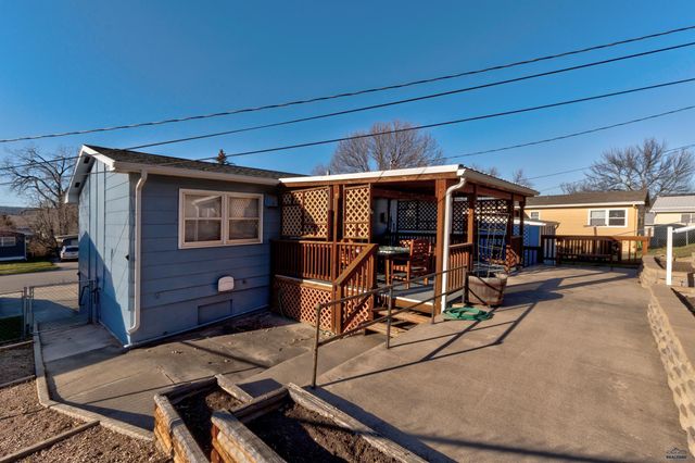 1738 MOUNTAIN VIEW DR, Rapid City, SD 57702