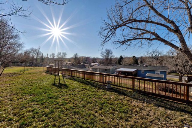 1738 MOUNTAIN VIEW DR, Rapid City, SD 57702