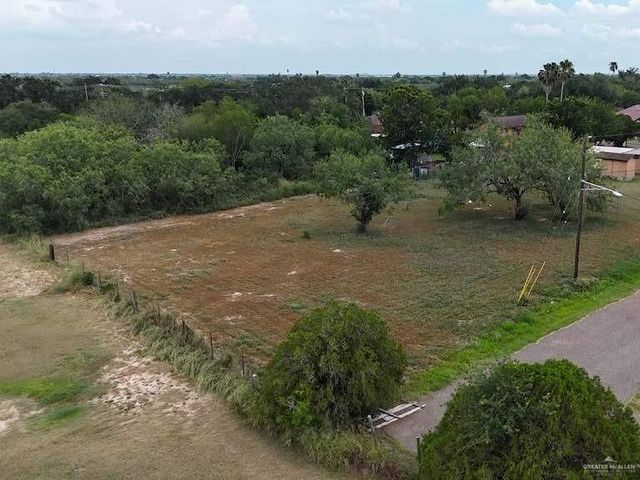 7318 N 1st Street, Edinburg, TX 78542
