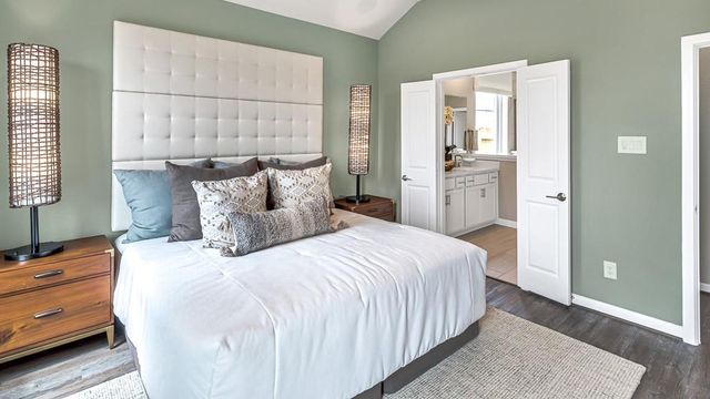 22127 Strathfield Circle, Cypress, TX 77433