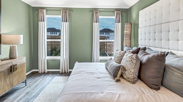 22127 Strathfield Circle, Cypress, TX 77433