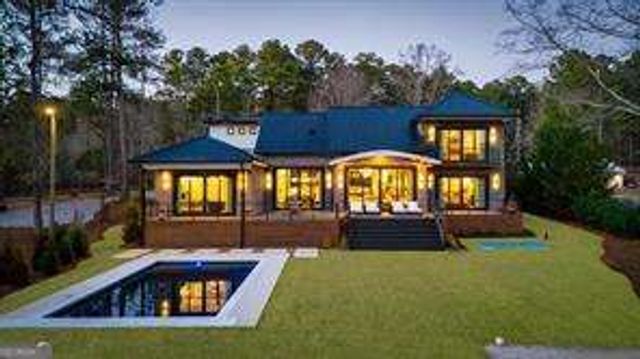 298 W River Bend Drive, Eatonton, GA 31024