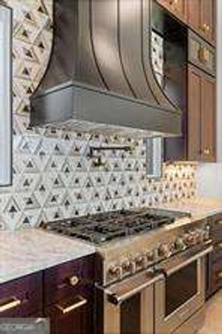 298 W River Bend Drive, Eatonton, GA 31024