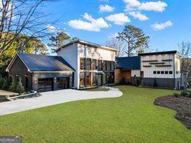 298 W River Bend Drive, Eatonton, GA 31024
