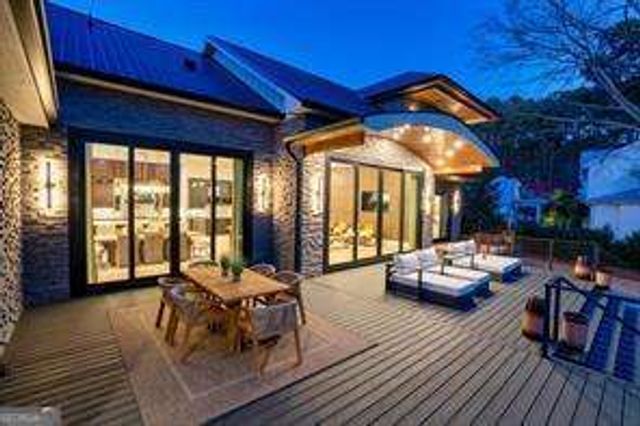 298 W River Bend Drive, Eatonton, GA 31024