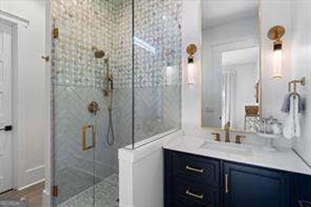 298 W River Bend Drive, Eatonton, GA 31024