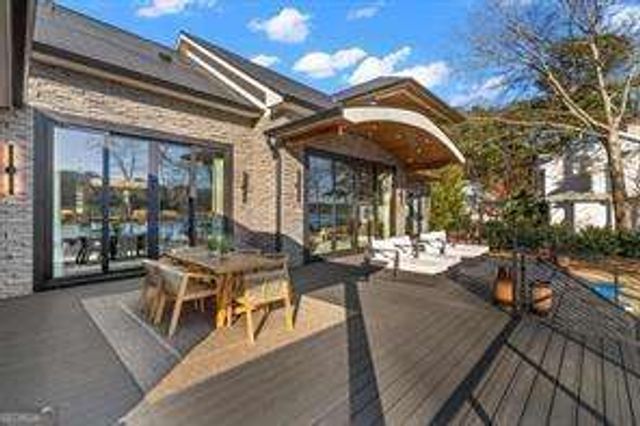 298 W River Bend Drive, Eatonton, GA 31024