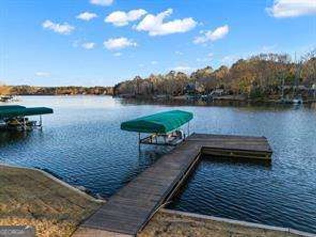 298 W River Bend Drive, Eatonton, GA 31024