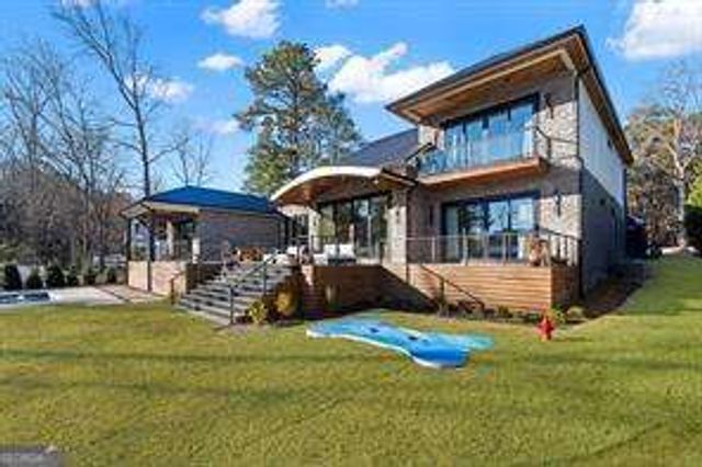 298 W River Bend Drive, Eatonton, GA 31024