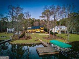298 W River Bend Drive, Eatonton, GA 31024