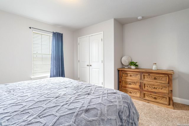 13107 Dakota, San Antonio, TX 78254