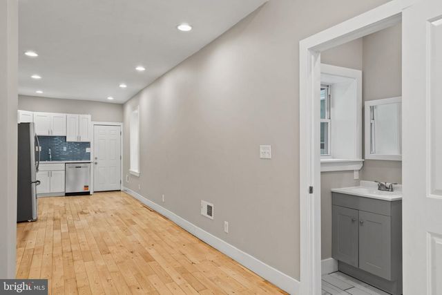 3023 W COLONA ST, Philadelphia, PA 19132