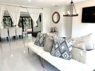 2101 NE 55th Ct, Fort Lauderdale, FL 33308