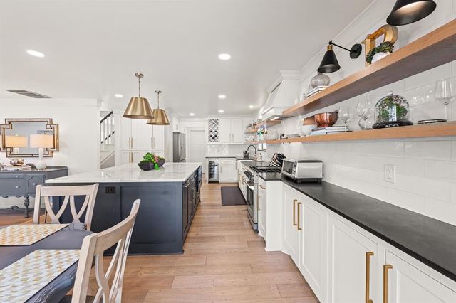 11325 Quail Creek Road, Oklahoma City, OK 73120