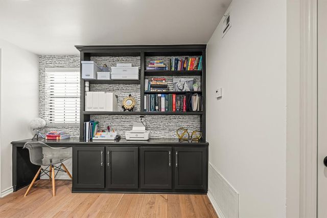 11325 Quail Creek Road, Oklahoma City, OK 73120