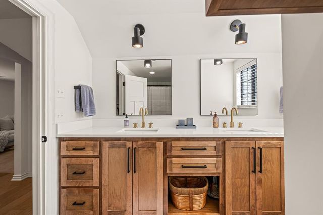 11325 Quail Creek Road, Oklahoma City, OK 73120