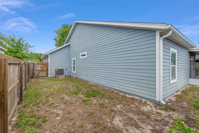2109 NW 77TH AVENUE, Gainesville, FL 32609