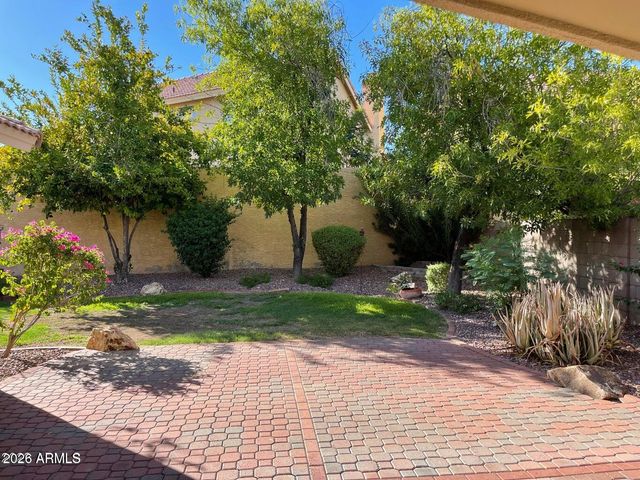 3954 E AGAVE Road, Phoenix, AZ 85044