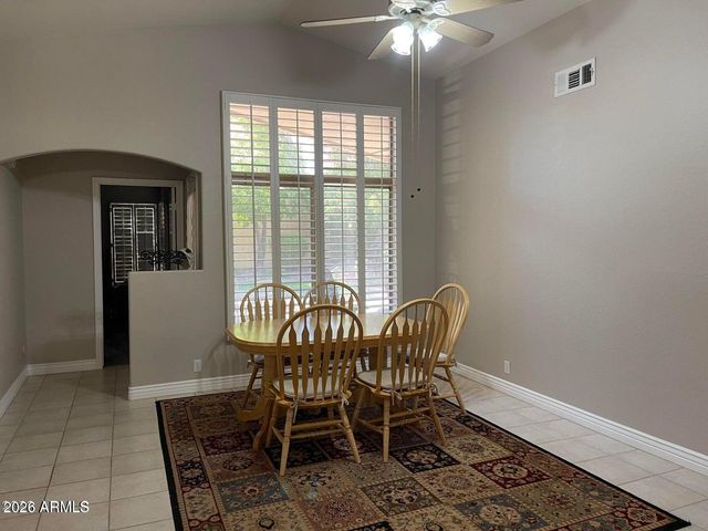 3954 E AGAVE Road, Phoenix, AZ 85044