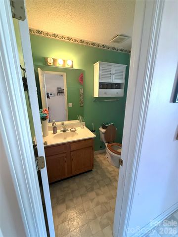 5965 Prescott Court, Charlotte, NC 28269