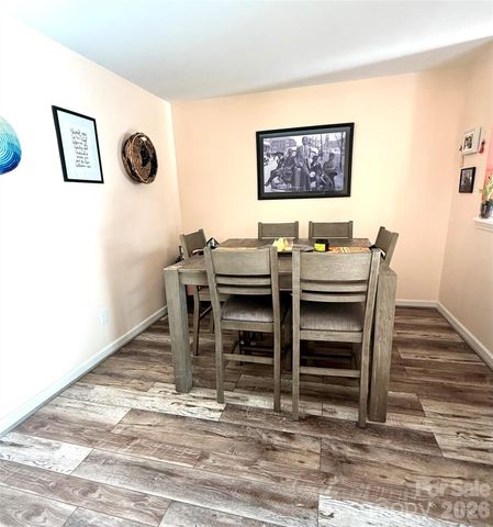 5965 Prescott Court, Charlotte, NC 28269