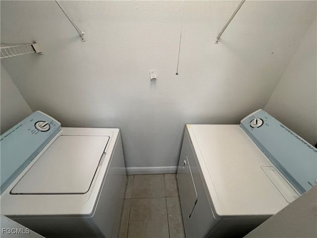 2885 Winkler AVE 617, Fort Myers, FL 33916