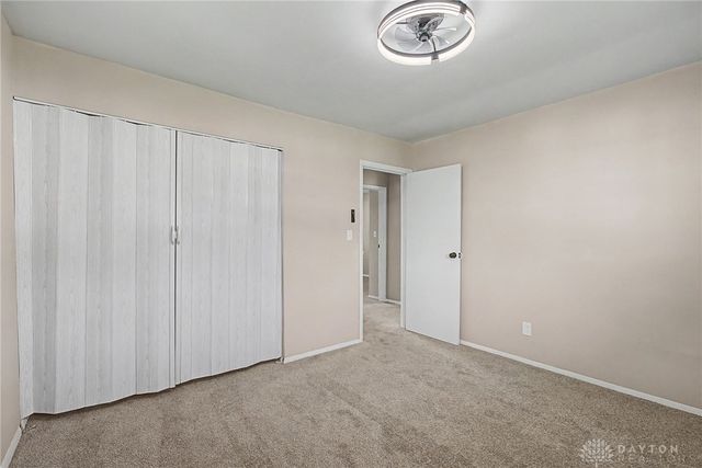 11 Hillgard Street, Dayton, OH 45426