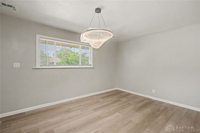 11 Hillgard Street, Dayton, OH 45426