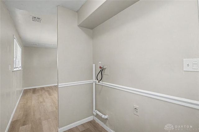 11 Hillgard Street, Dayton, OH 45426