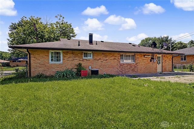11 Hillgard Street, Dayton, OH 45426