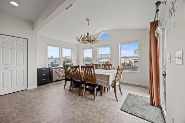 513 Heidish Drive, Commercial Point, OH 43116