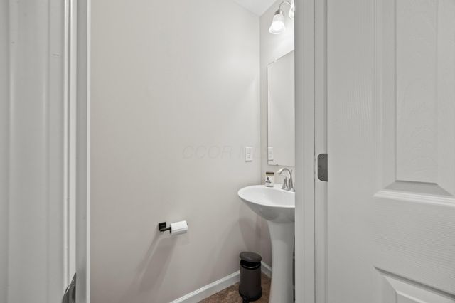 513 Heidish Drive, Commercial Point, OH 43116