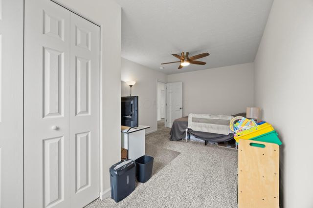 513 Heidish Drive, Commercial Point, OH 43116